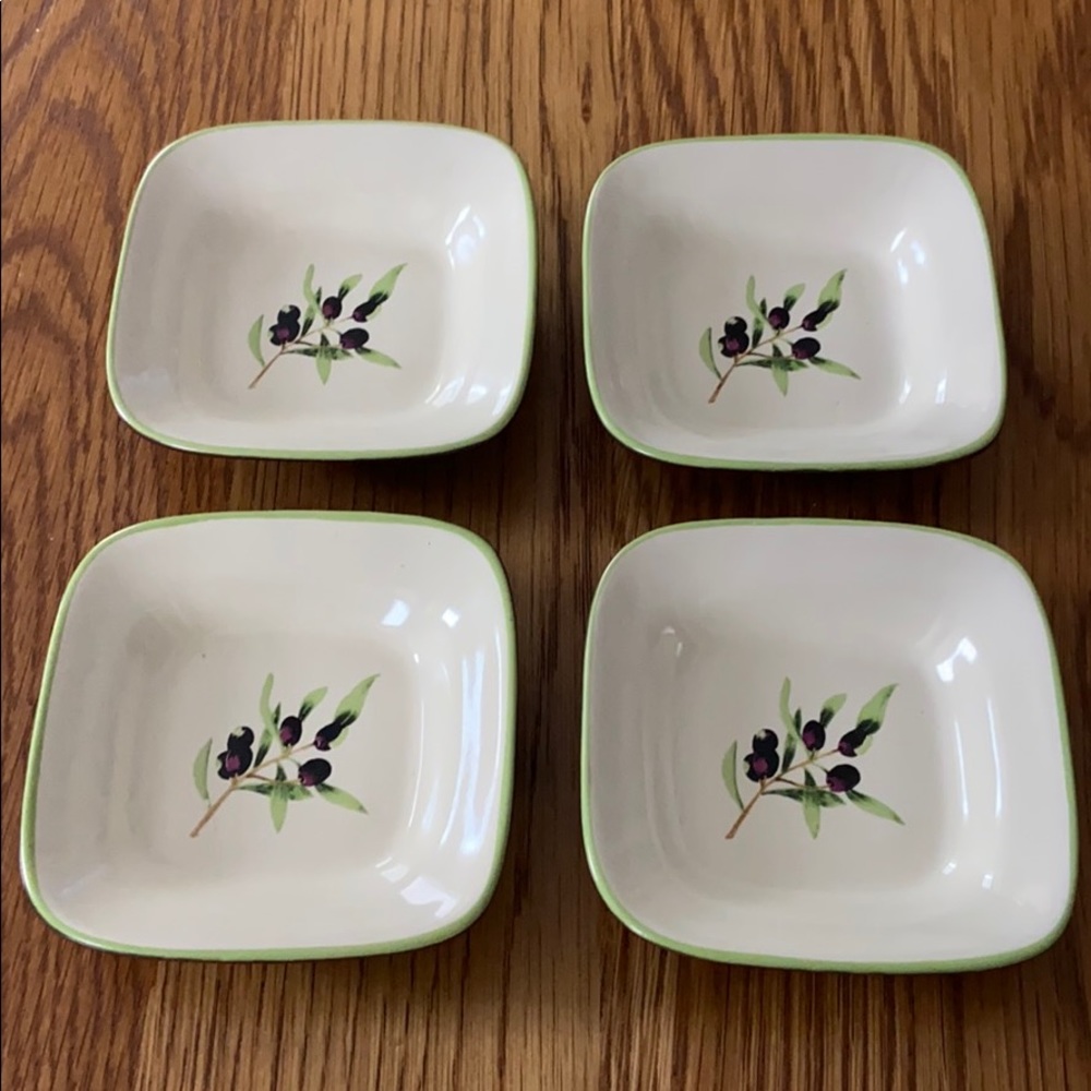 4 Liddy porcelain small Ramekin Dishes